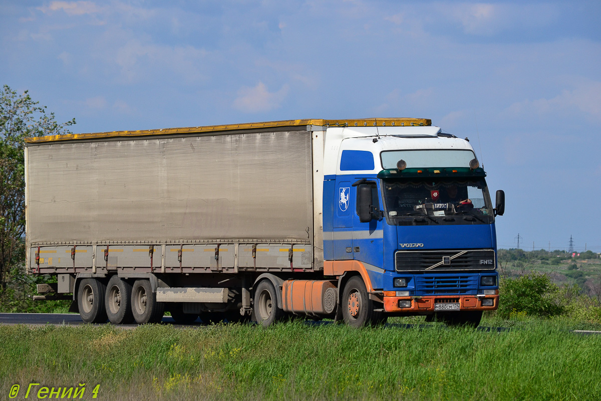 Челябинская область, № М 880 СМ 174 — Volvo ('1993) FH12.420