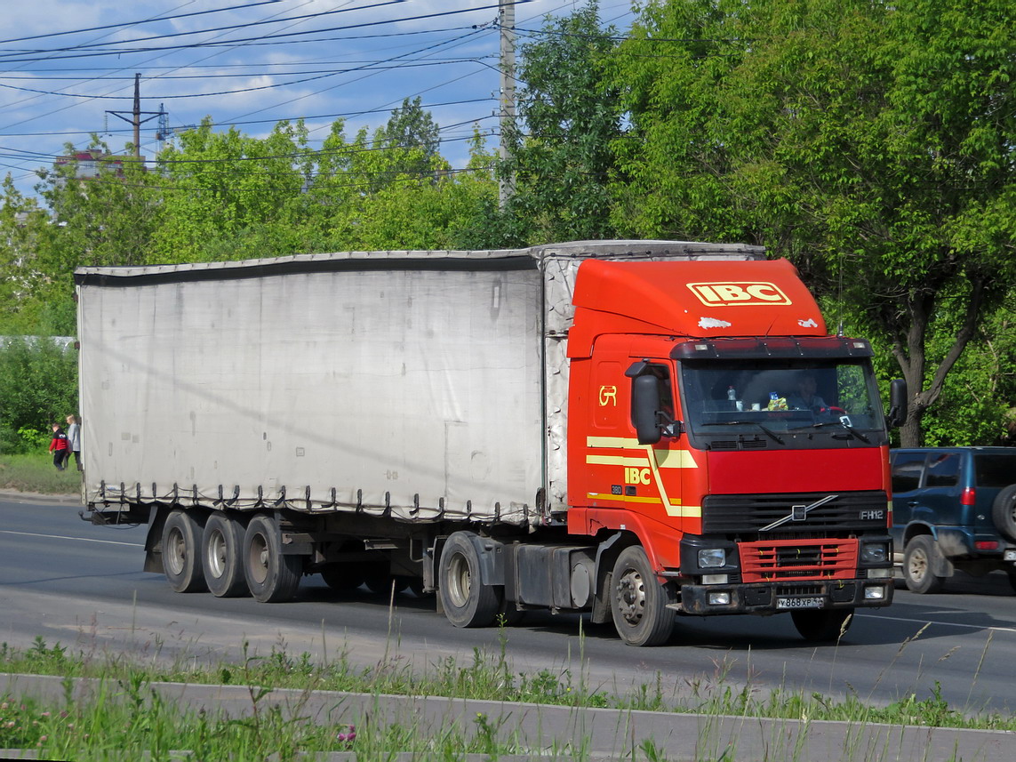 Кировская область, № У 868 ХР 43 — Volvo ('1993) FH12.380