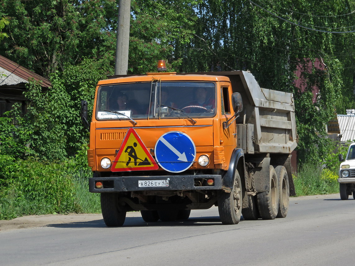 Кировская область, № А 826 ЕУ 43 — КамАЗ-5511