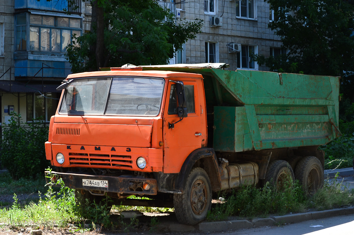 Волгоградская область, № А 744 АВ 134 — КамАЗ-55111 [551110]