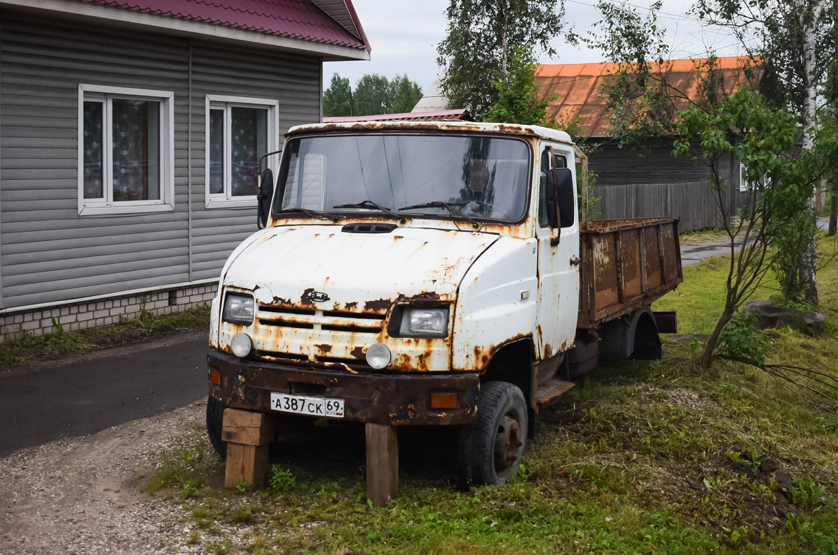 Тверская область, № А 387 СК 69 — ЗИЛ-5301АО "Бычок"