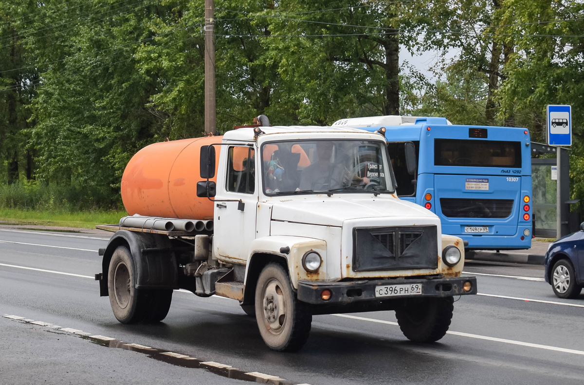 Тверская область, № С 396 РН 69 — ГАЗ-3309