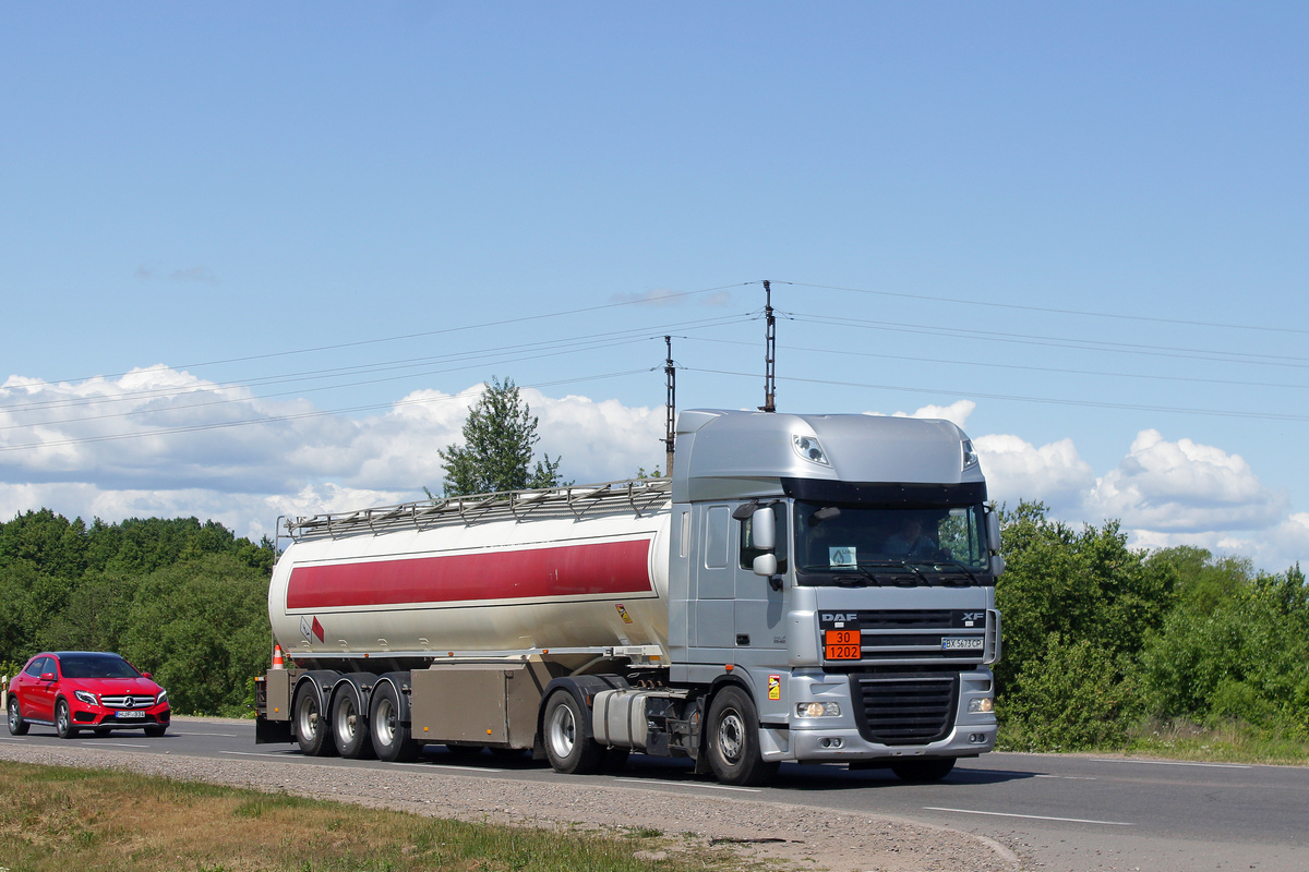 Хмельницкая область, № ВХ 5673 СР — DAF XF105 FT