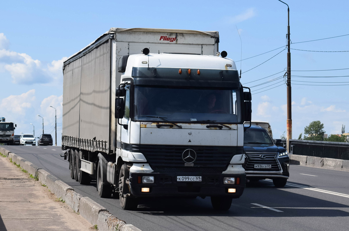 Тверская область, № К 099 СС 69 — Mercedes-Benz Actros ('1997) 1843