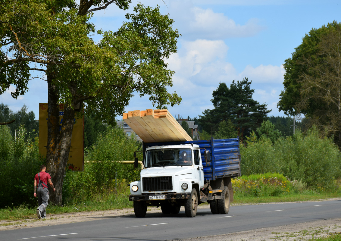 Нижегородская область, № О 741 ВТ 152 — ГАЗ-3309