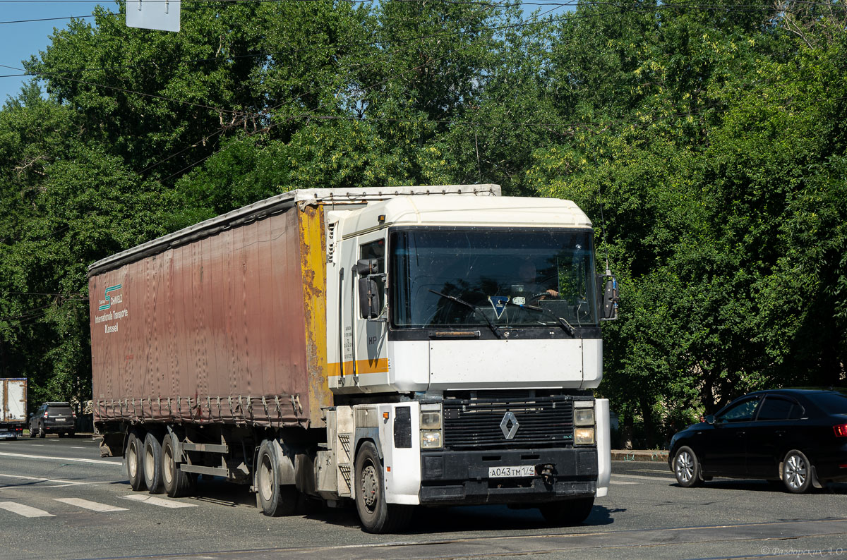 Челябинская область, № А 043 ТМ 174 — Renault Magnum AE ('1990)