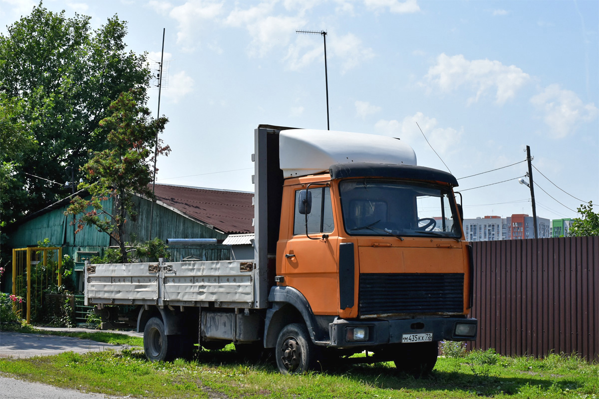 Тюменская область, № М 435 КХ 72 — МАЗ-437040 "Зубрёнок"