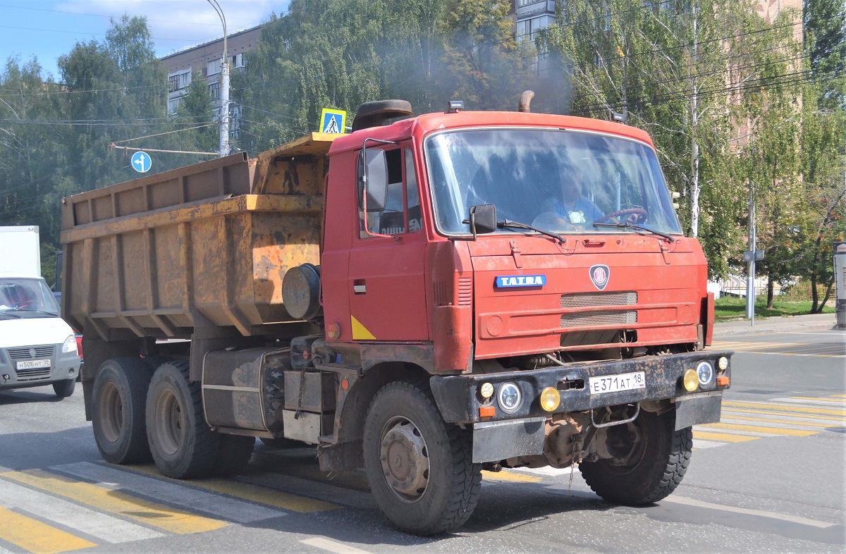 Удмуртия, № Е 371 АТ 18 — Tatra 815 S3