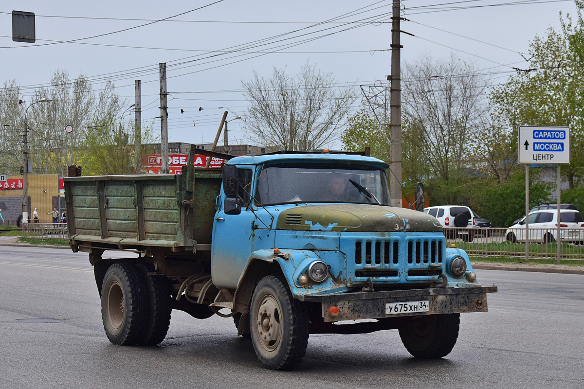 Волгоградская область, № У 675 ХН 34 — ЗИЛ-495710