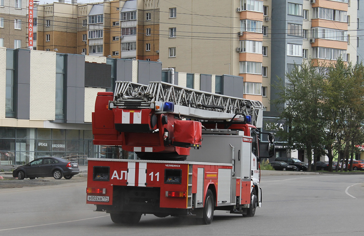 Челябинская область, № В 002 АВ 174 — IVECO EuroCargo ('2008)