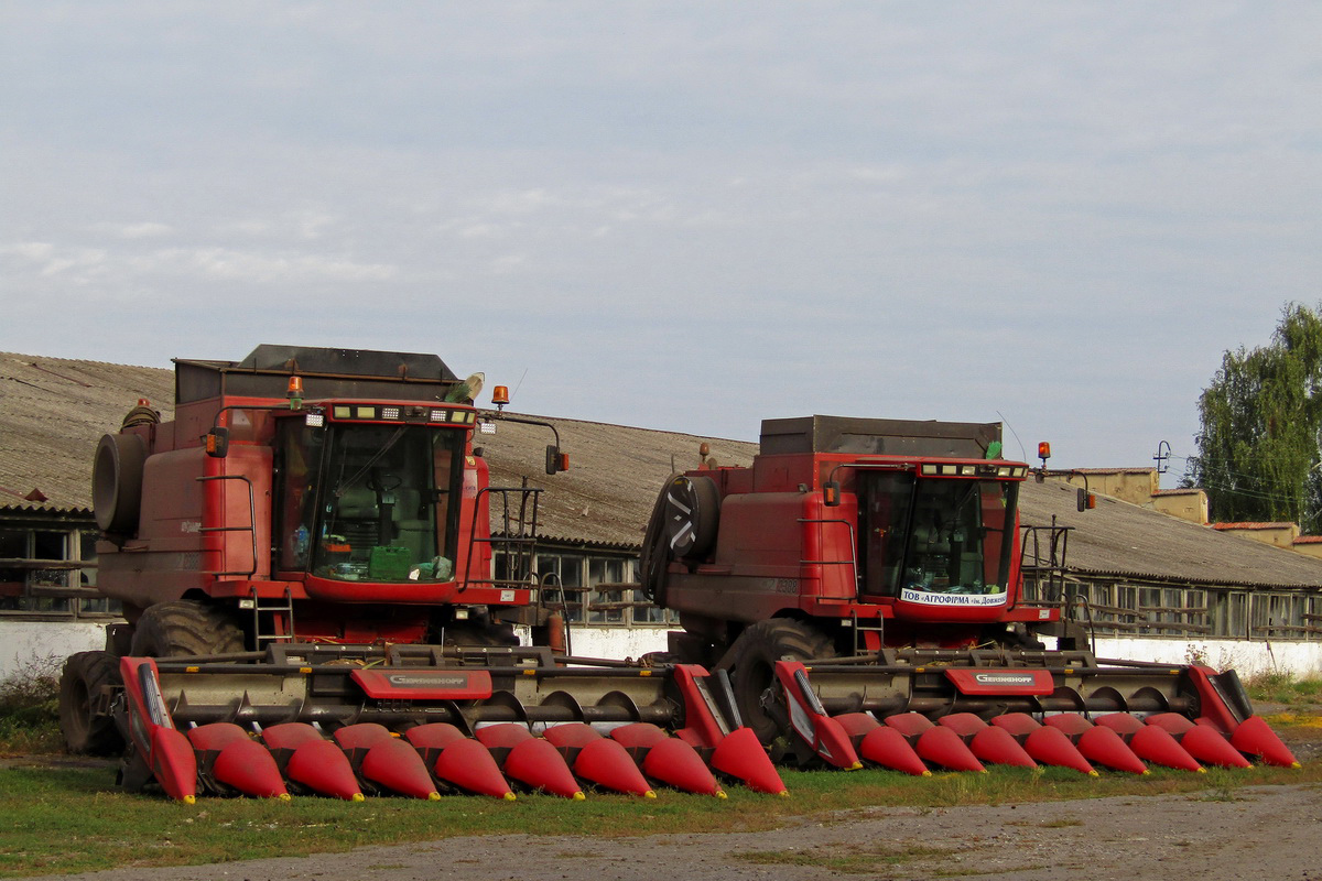 Полтавская область, № 1641 — Case IH Axial-Flow 2388; Полтавская область, № 1644 — Case IH Axial-Flow 2388