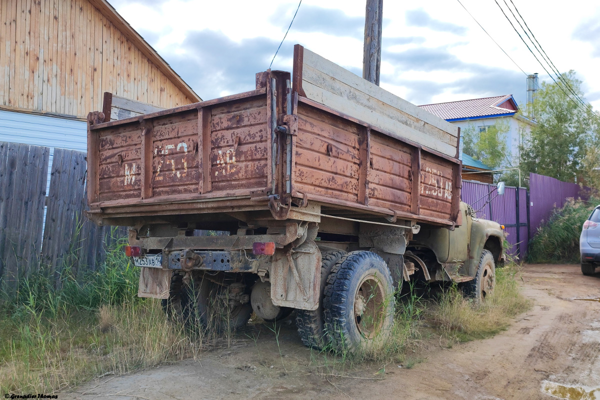 Саха (Якутия), № М 253 АВ 14 — ЗИЛ-495710