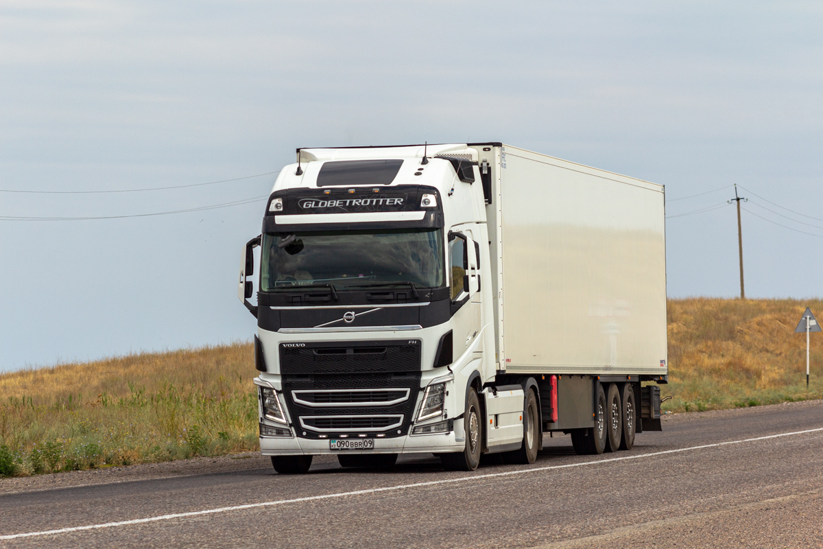 Карагандинская область, № 090 BBR 09 — Volvo ('2012) FH.500