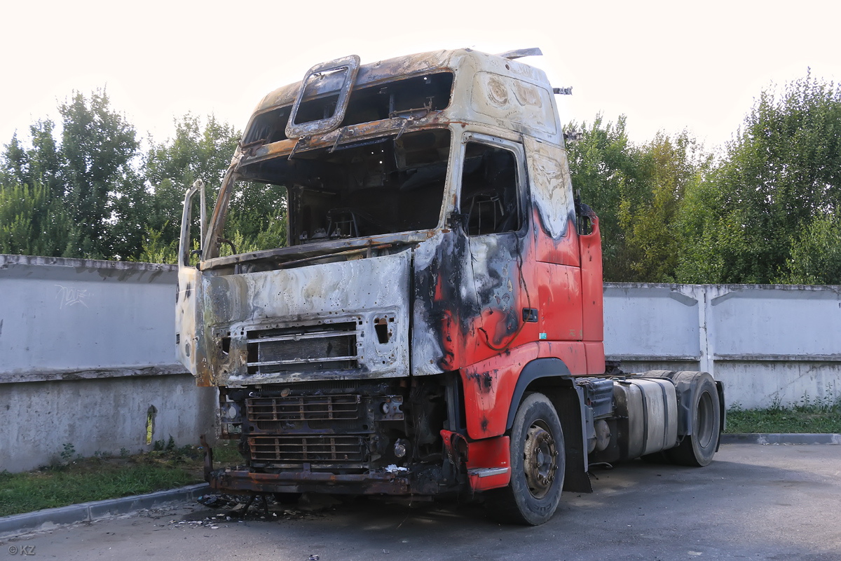 Нижегородская область, № О 963 МН 152 — Volvo ('2008) FH.400