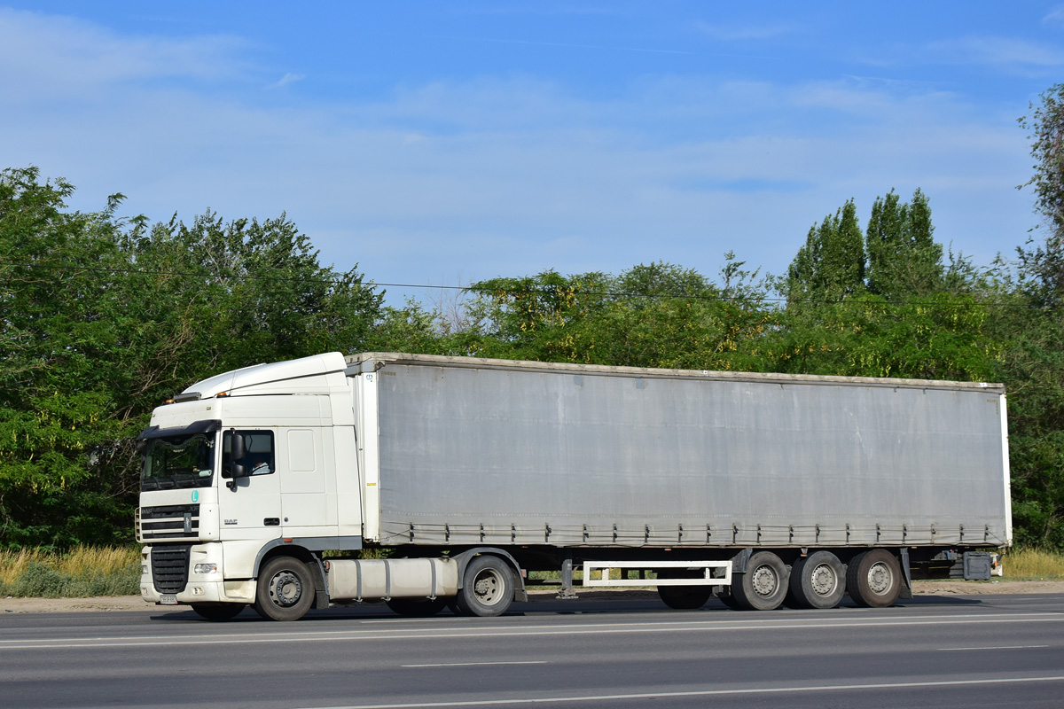 Азербайджан, № 99-JR-880 — DAF XF105 FT