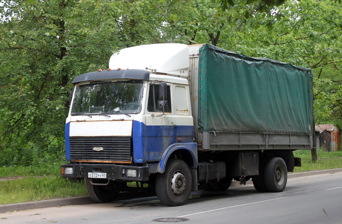 Псковская область, № Х 572 РУ 60 — МАЗ-533603