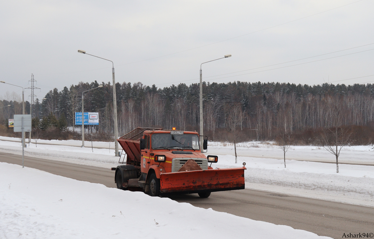 Красноярский край, № О 453 АХ 124 — ЗИЛ-433362