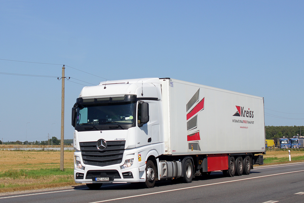 Латвия, № MZ-4075 — Mercedes-Benz Actros ('2011) 1851