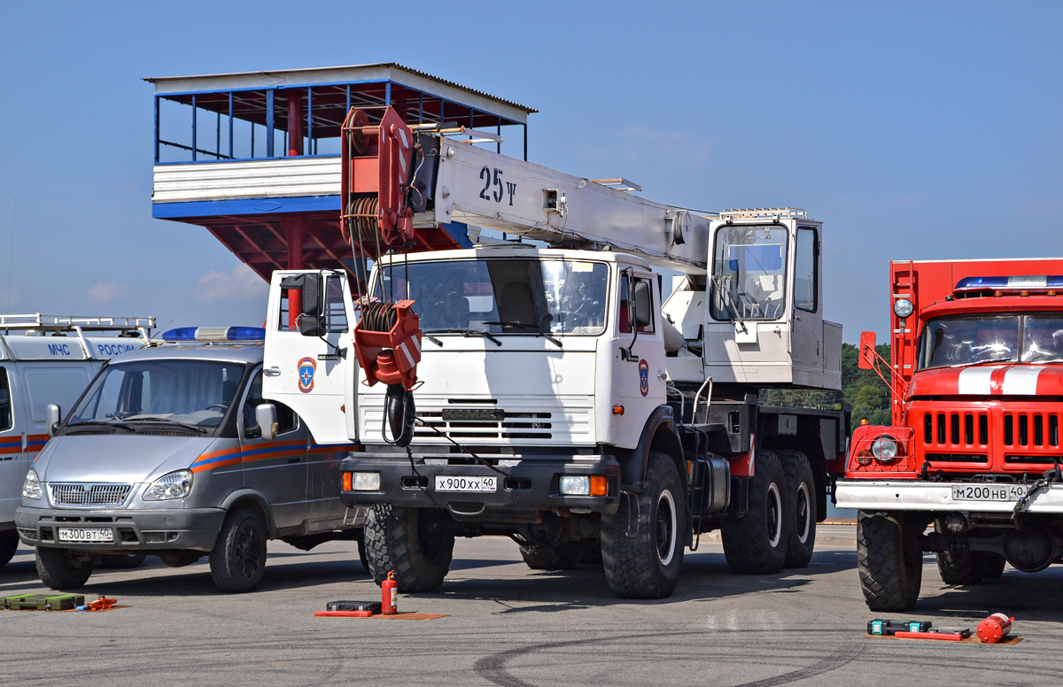 Калужская область, № Х 900 ХХ 40 — КамАЗ-43118-15 [43118R]