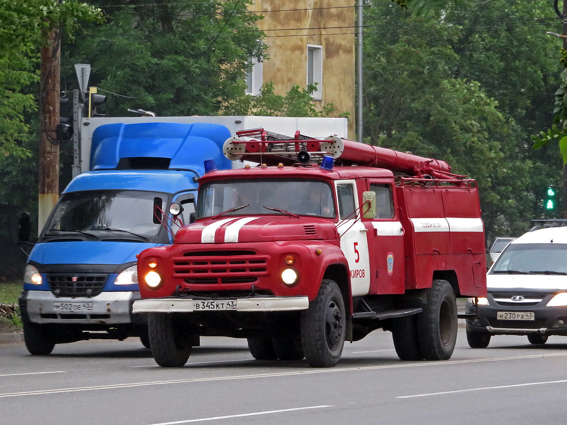 Кировская область, № В 345 КТ 43 — ЗИЛ-431412