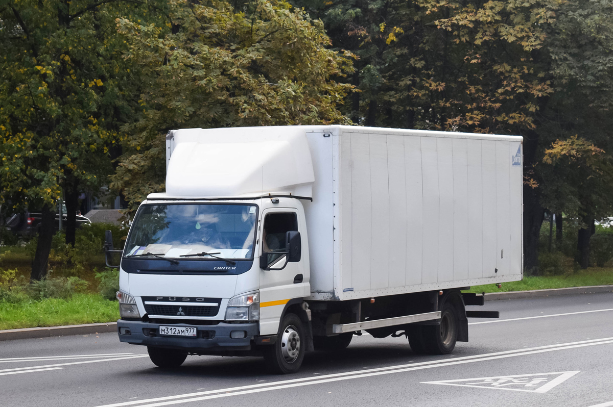 Москва, № М 312 АМ 977 — Mitsubishi Fuso Canter