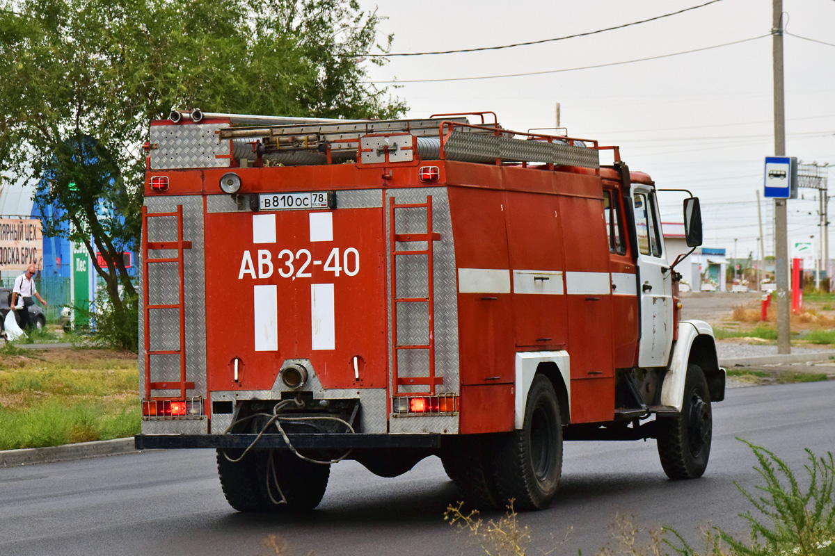 Волгоградская область, № В 810 ОС 78 — ЗИЛ-433114