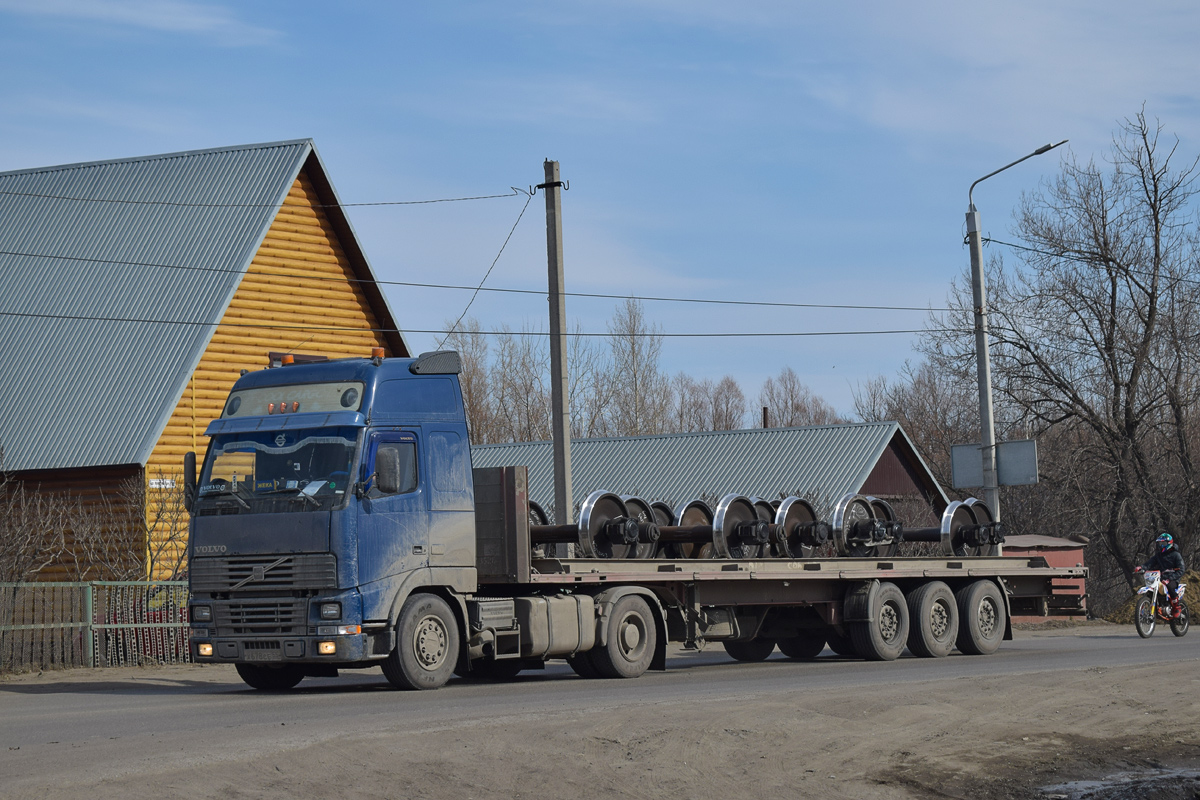 Омская область, № Х 678 СЕ 55 — Volvo ('1993) FH12.380