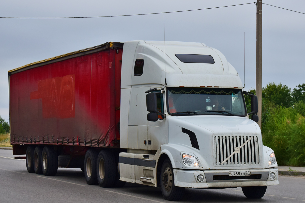 Волгоградская область, № К 768 ХН 34 — Volvo VNL670