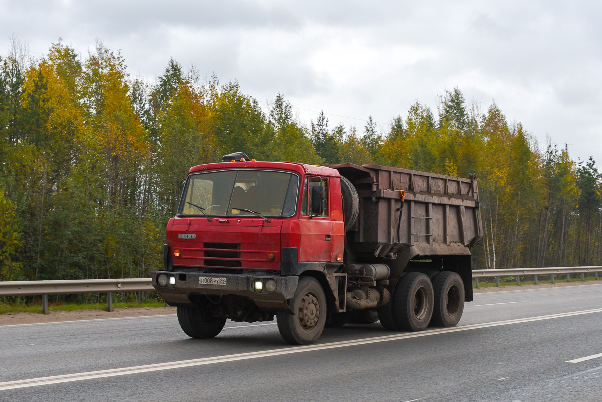 Архангельская область, № Н 008 РУ 29 — Tatra 815 S1