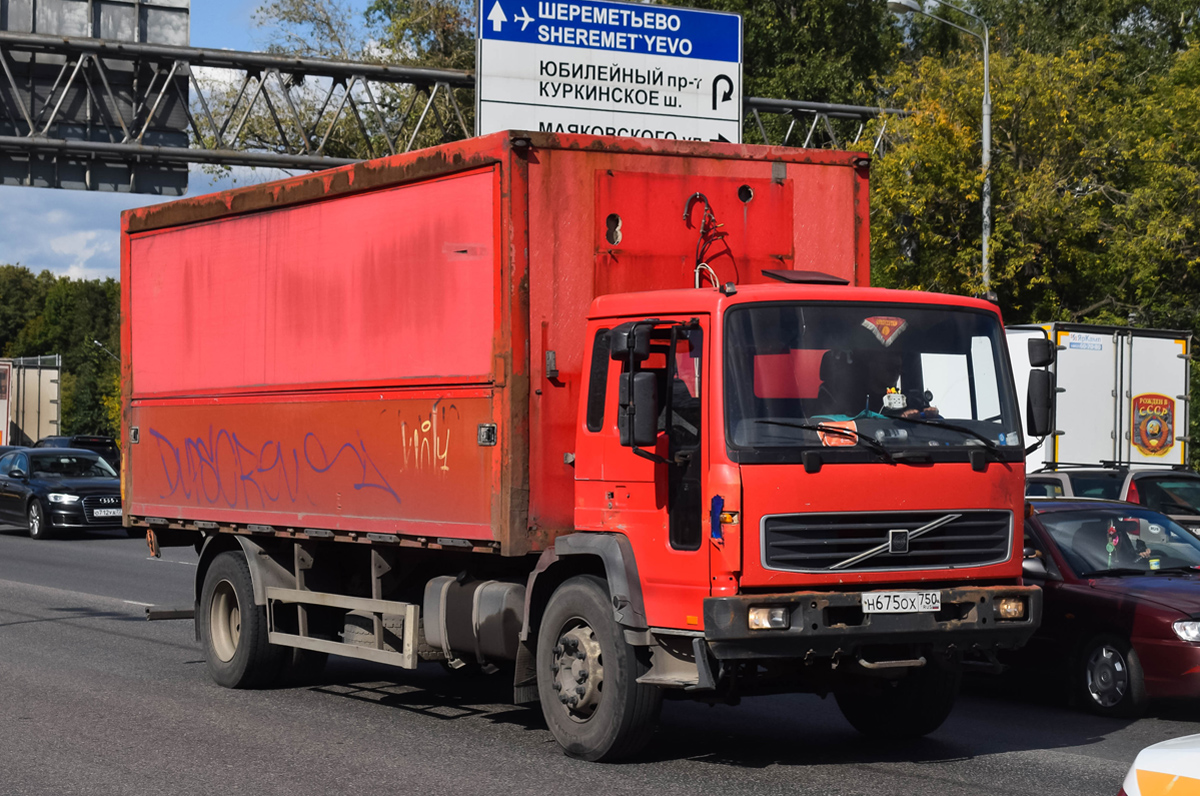 Брянская область, № Н 675 ОХ 750 — Volvo ('2001) FL