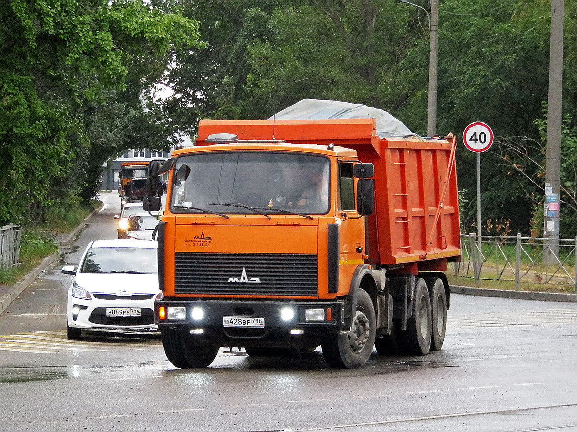 Татарстан, № В 428 ВР 716 — МАЗ-5516X5