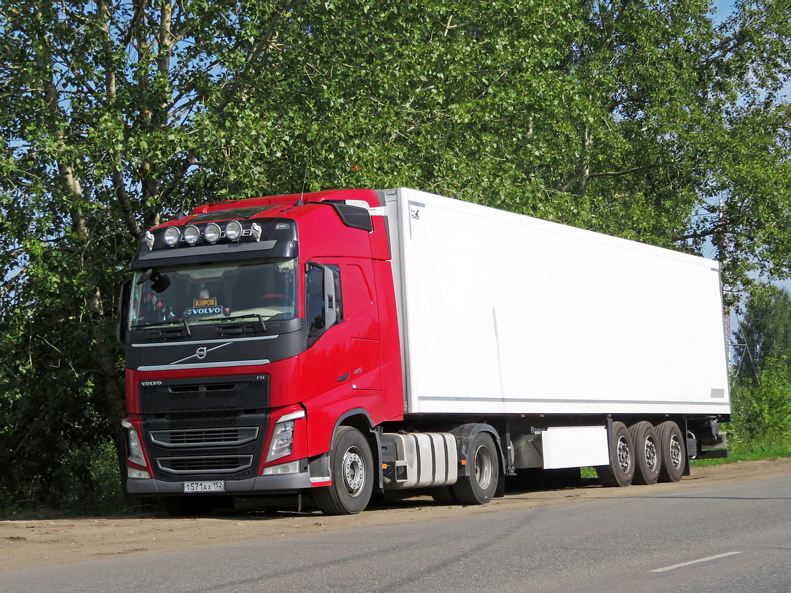 Кировская область, № Т 571 АХ 152 — Volvo ('2012) FH.420 [X9P]