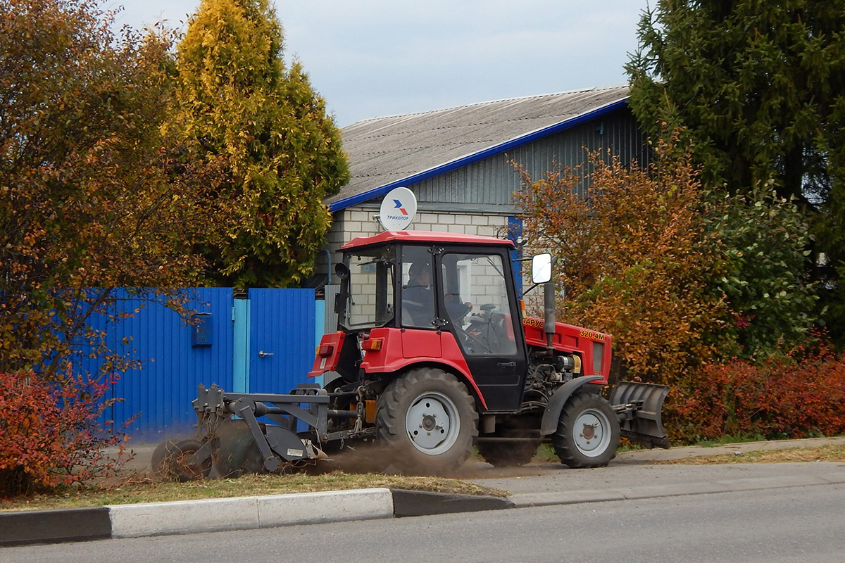 Белгородская область, № 5604 ЕХ 31 — Беларус-320