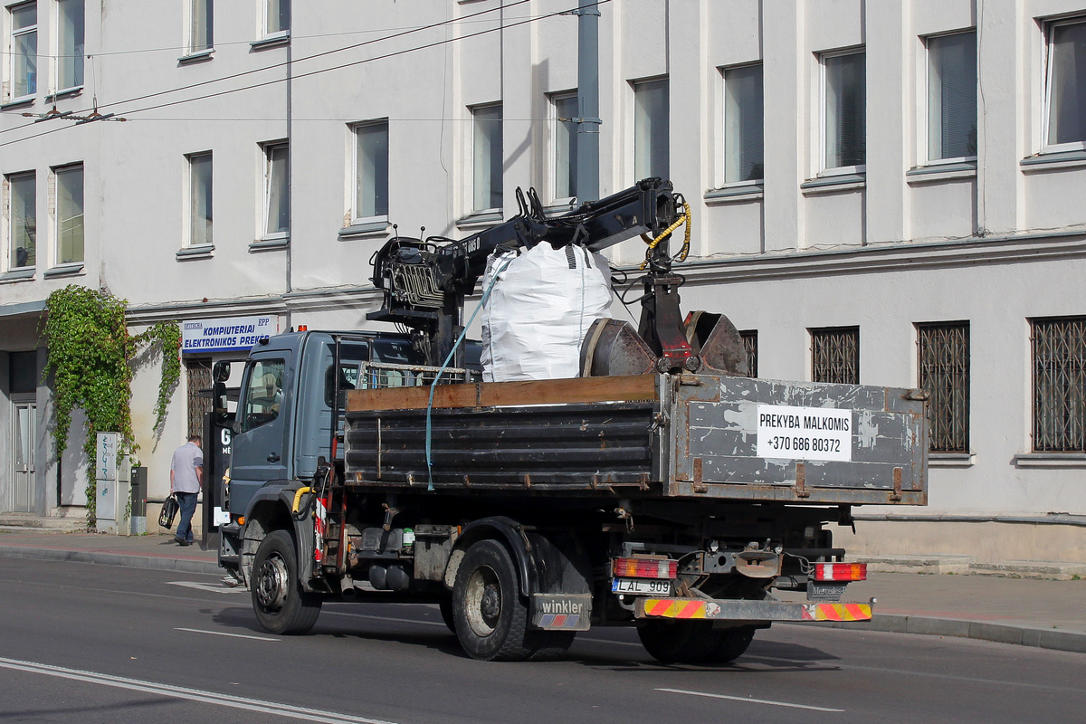 Литва, № LAL 909 — Mercedes-Benz Atego (общ.м)