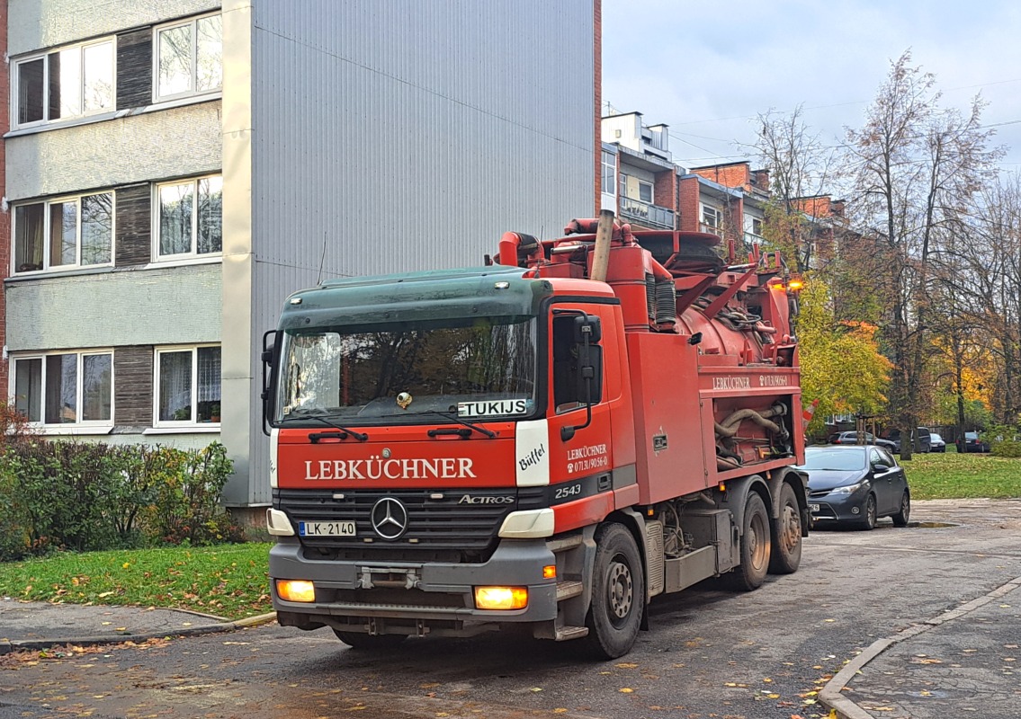 Латвия, № LK-2140 — Mercedes-Benz Actros ('1997) 2543