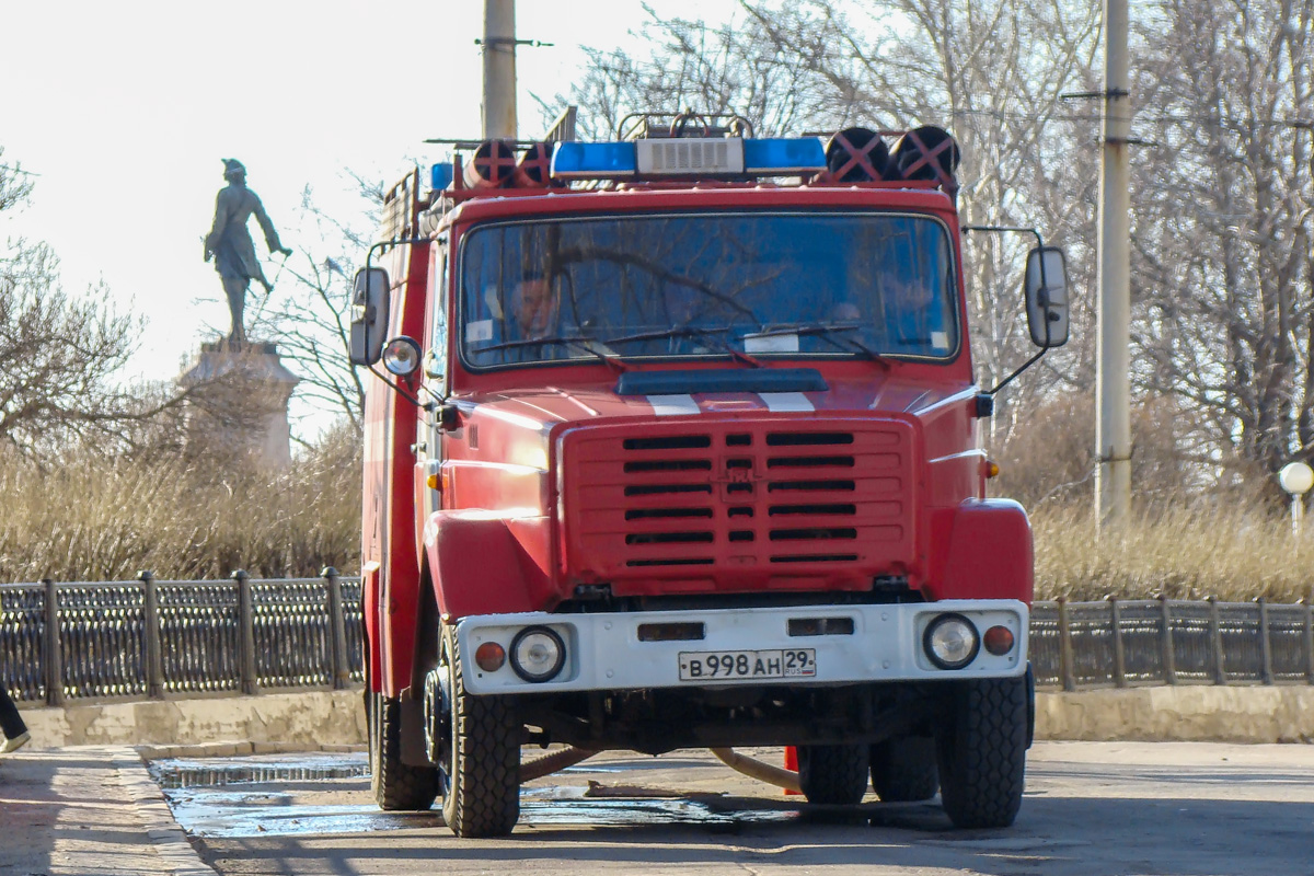 Архангельская область, № В 998 АН 29 — ЗИЛ-433104