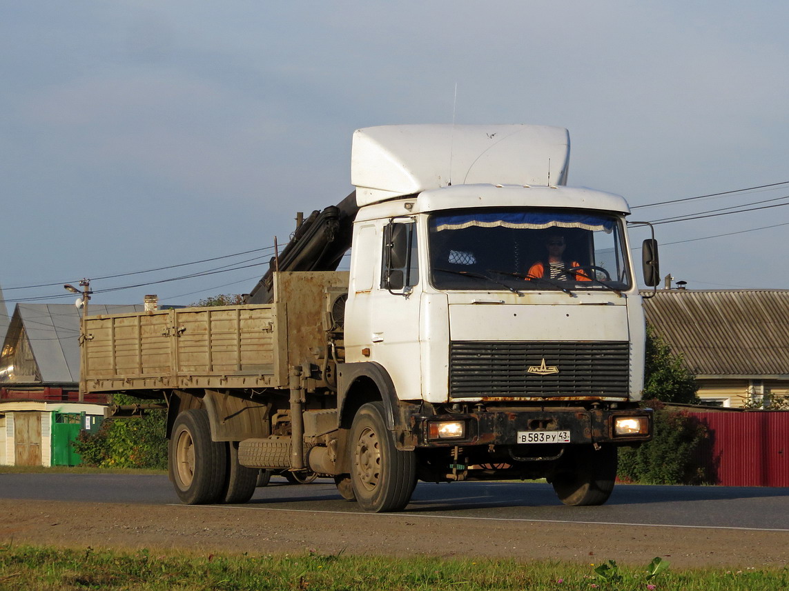 Кировская область, № В 583 РУ 43 — МАЗ-533603