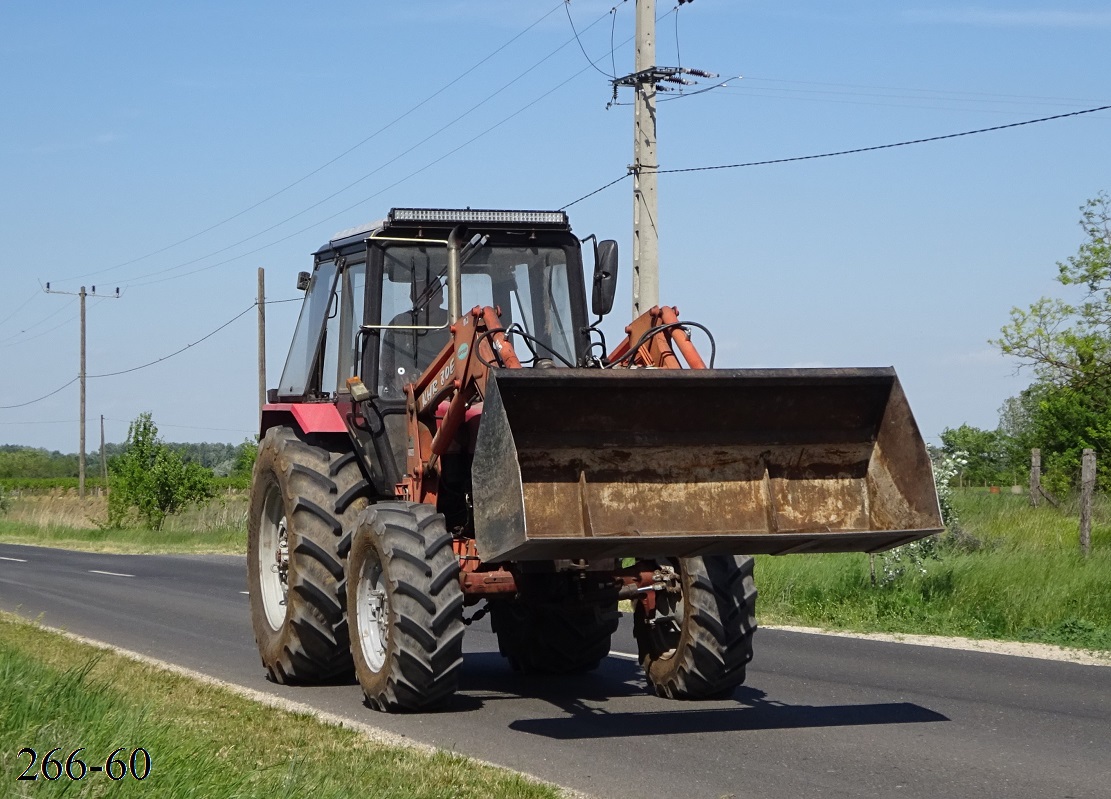 Венгрия, № YLT-996 — Беларус-892.2