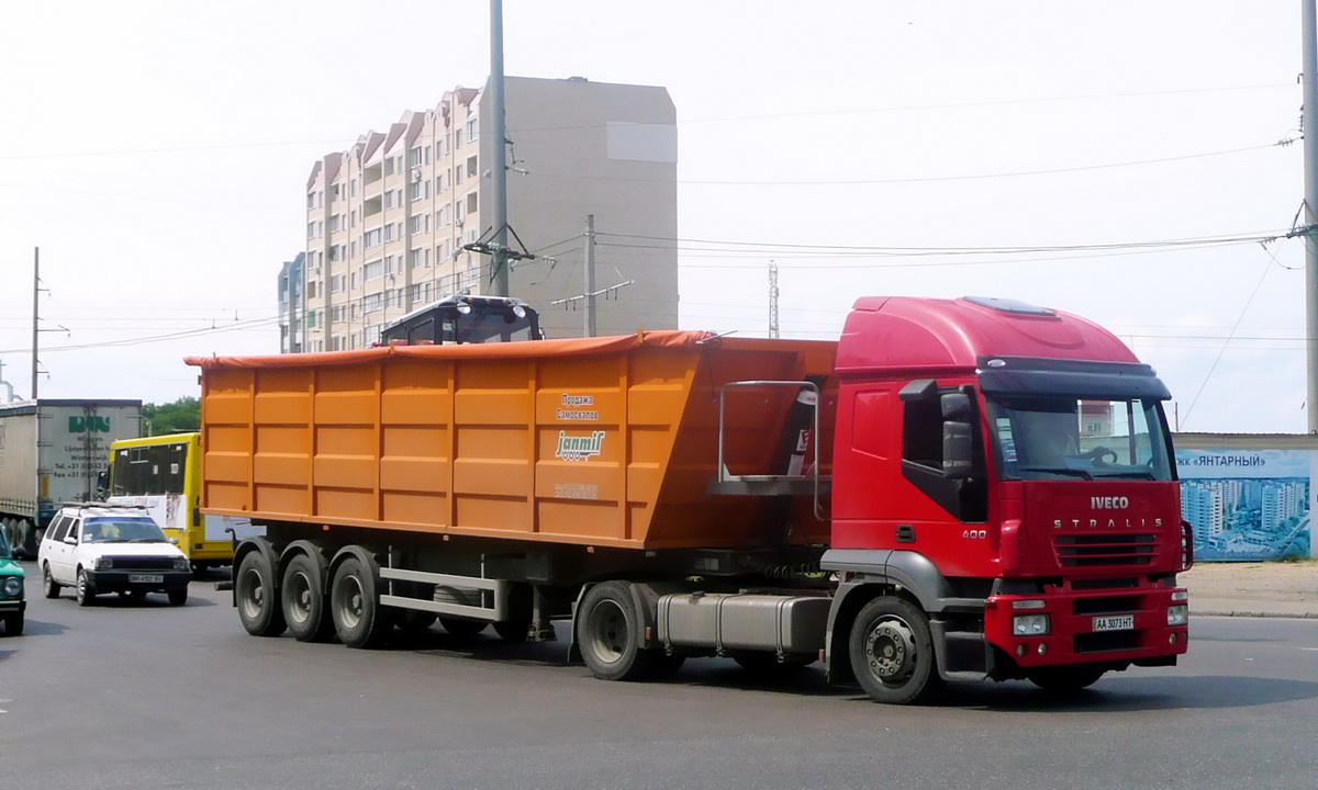 Киев, № АА 3073 НТ — IVECO Stralis ('2007)