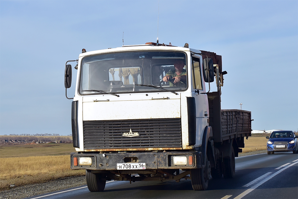 Оренбургская область, № Н 708 ХХ 56 — МАЗ-437041 "Зубрёнок"