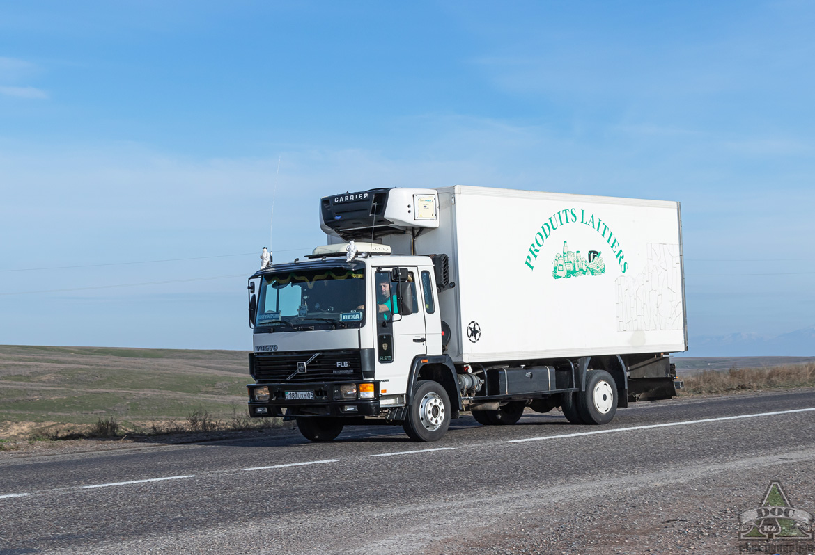 Алматинская область, № 187 UXY 05 — Volvo FL6