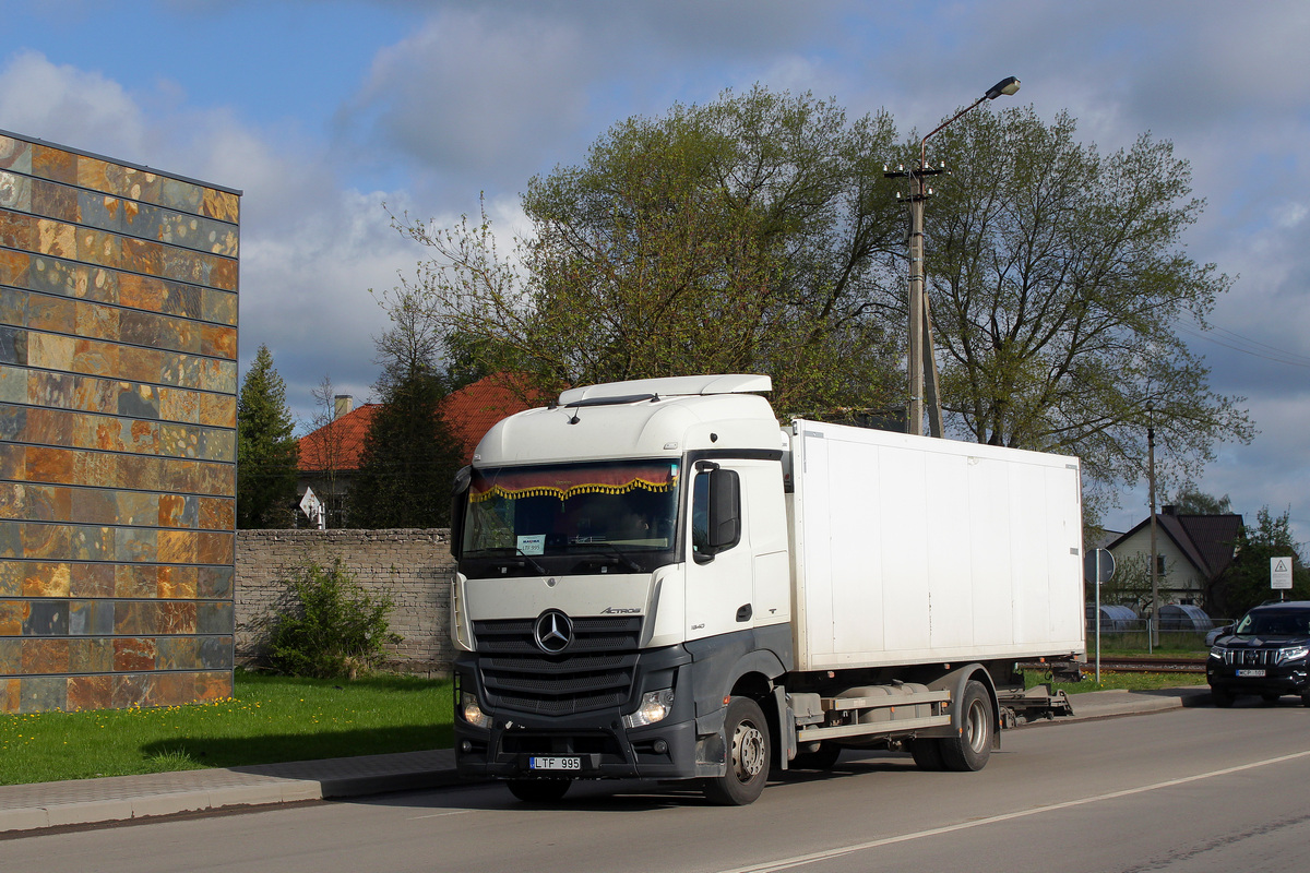 Литва, № LTF 995 — Mercedes-Benz Actros ('2011) 1840