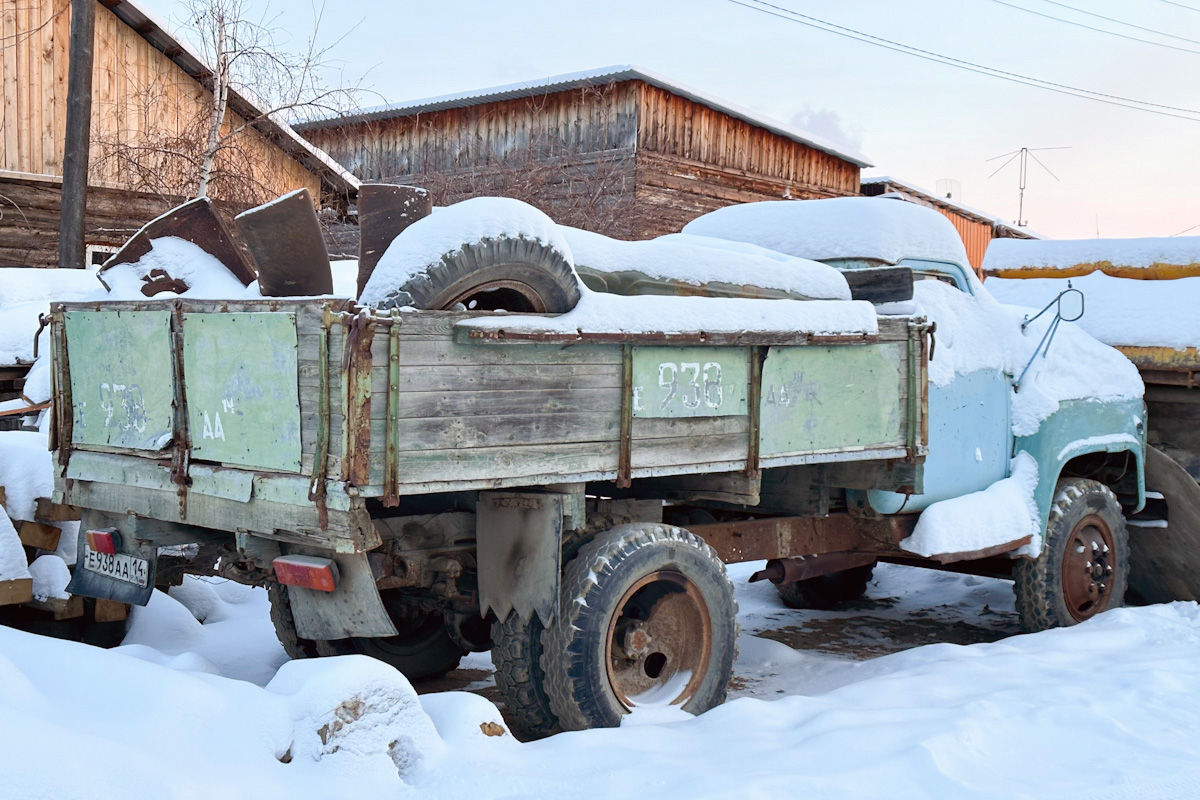 Саха (Якутия), № Е 938 АА 14 — ГАЗ-52-04