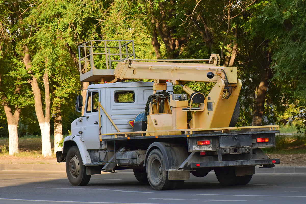 Волгоградская область, № К 710 РР 134 — ЗИЛ-433112