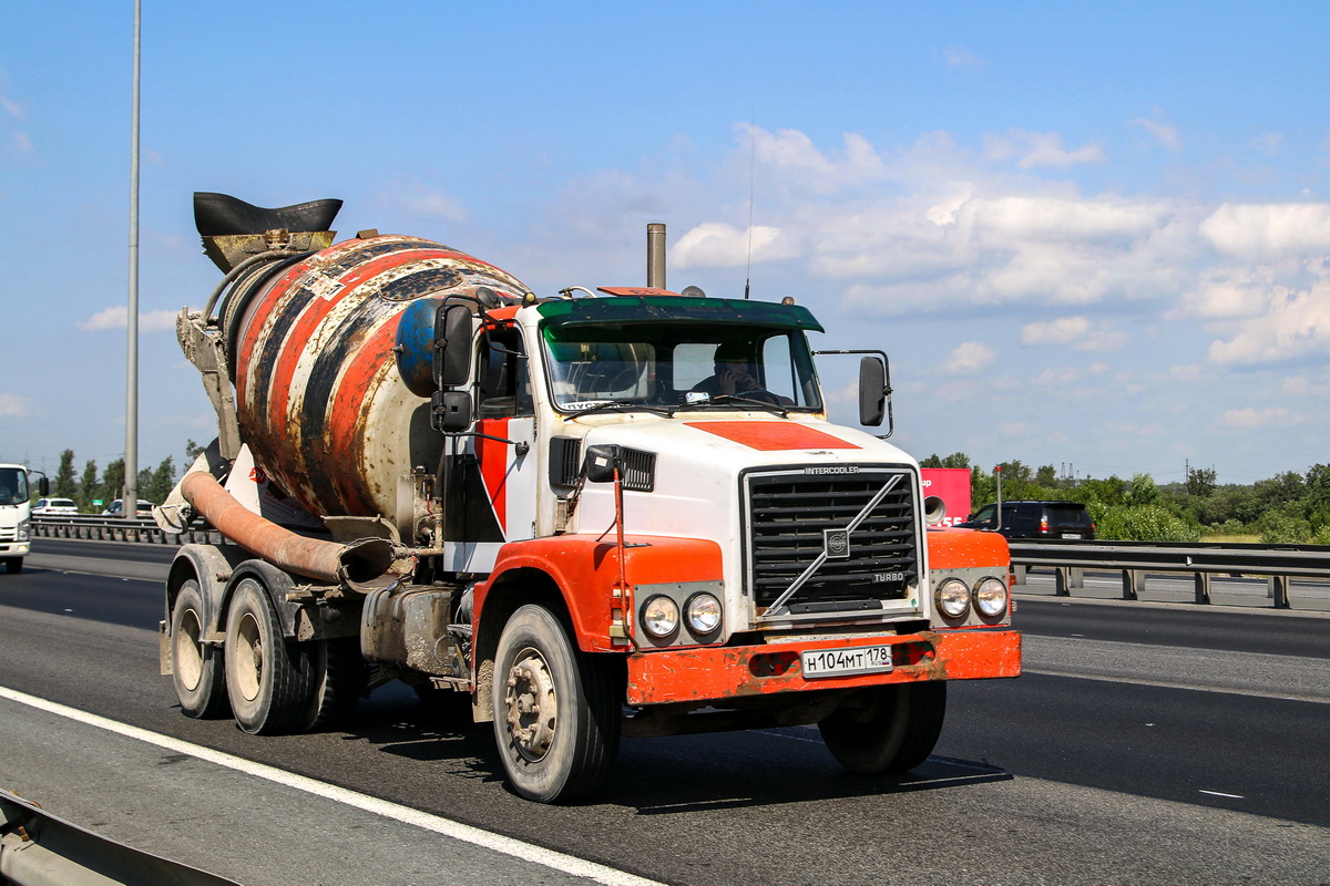 Санкт-Петербург, № Н 104 МТ 178 — Volvo N10