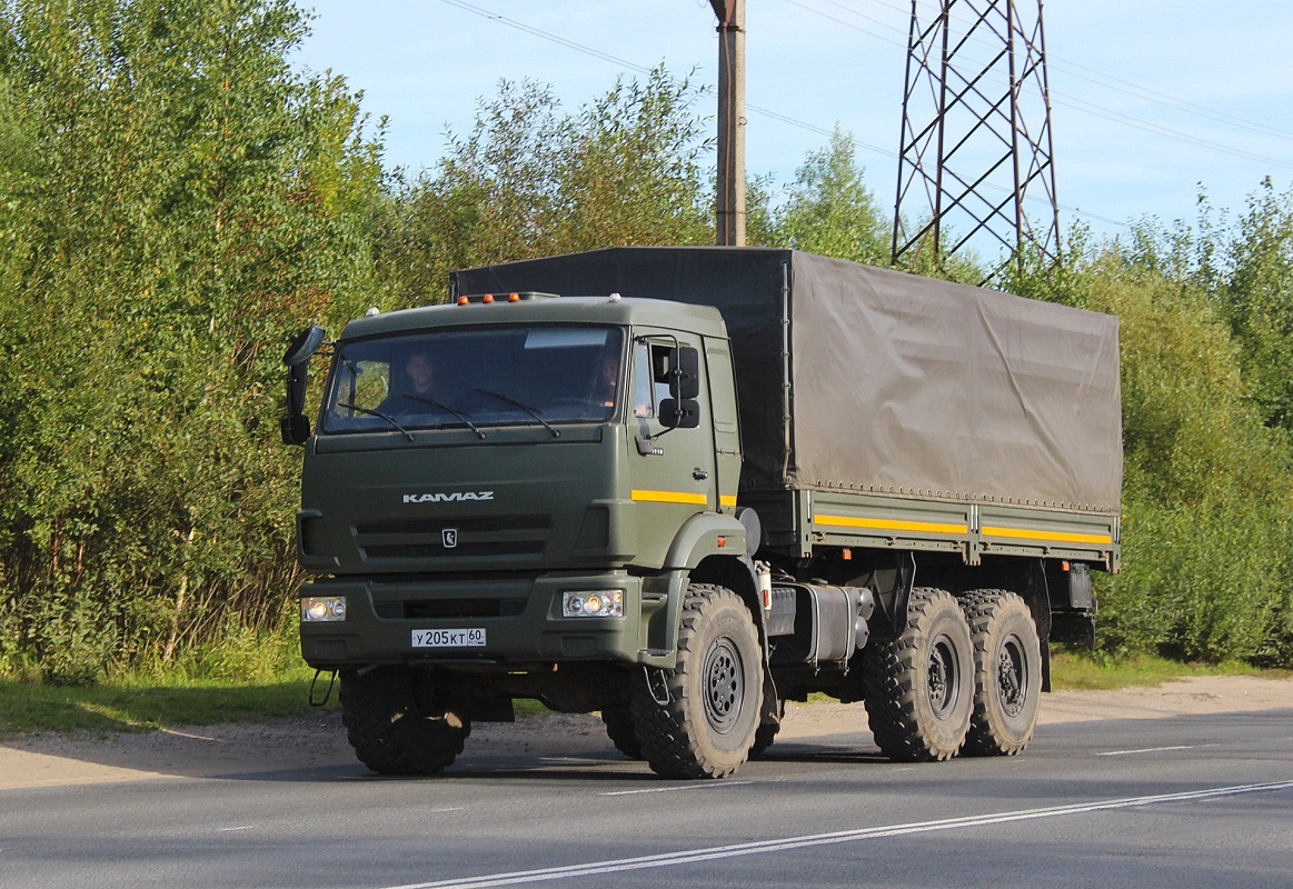 Псковская область, № У 205 КТ 60 — КамАЗ-43118-46