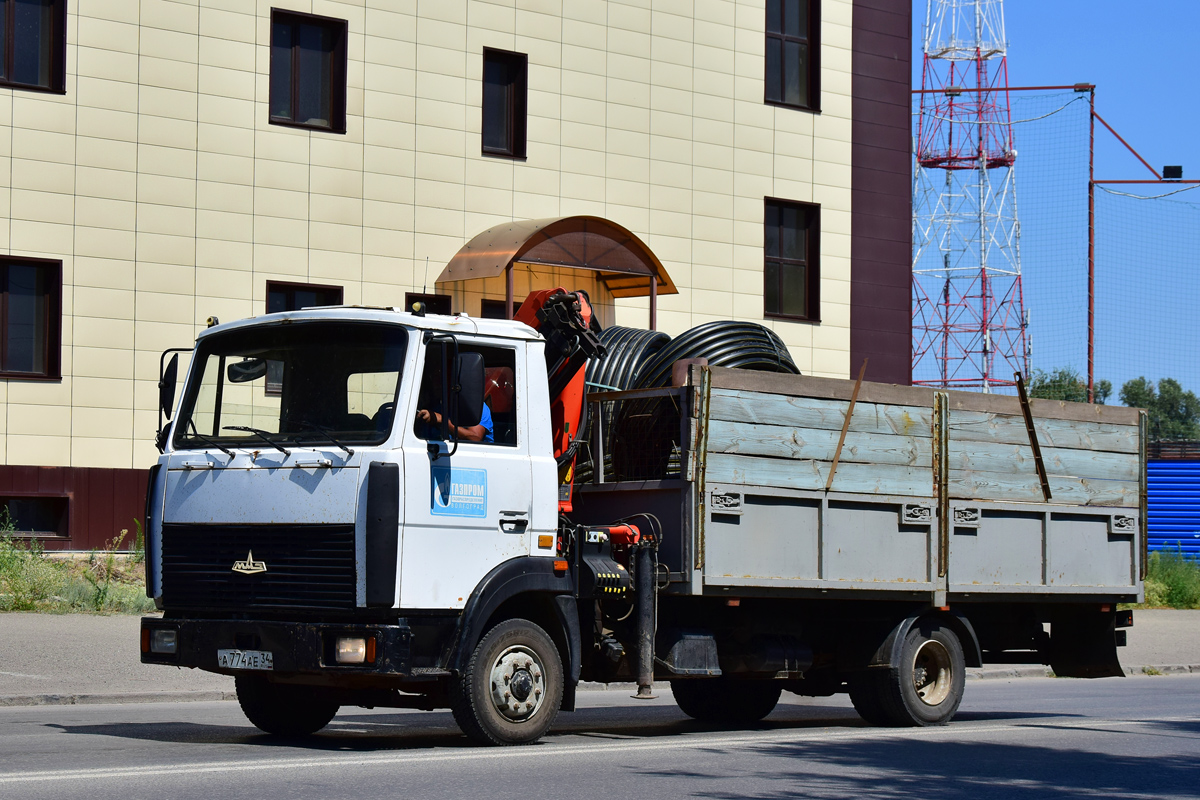 Волгоградская область, № А 774 АЕ 34 — МАЗ-437041 "Зубрёнок"