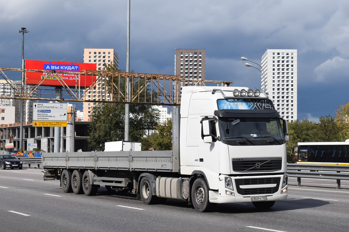 Московская область, № Е 860 РЕ 126 — Volvo ('2008) FH.460