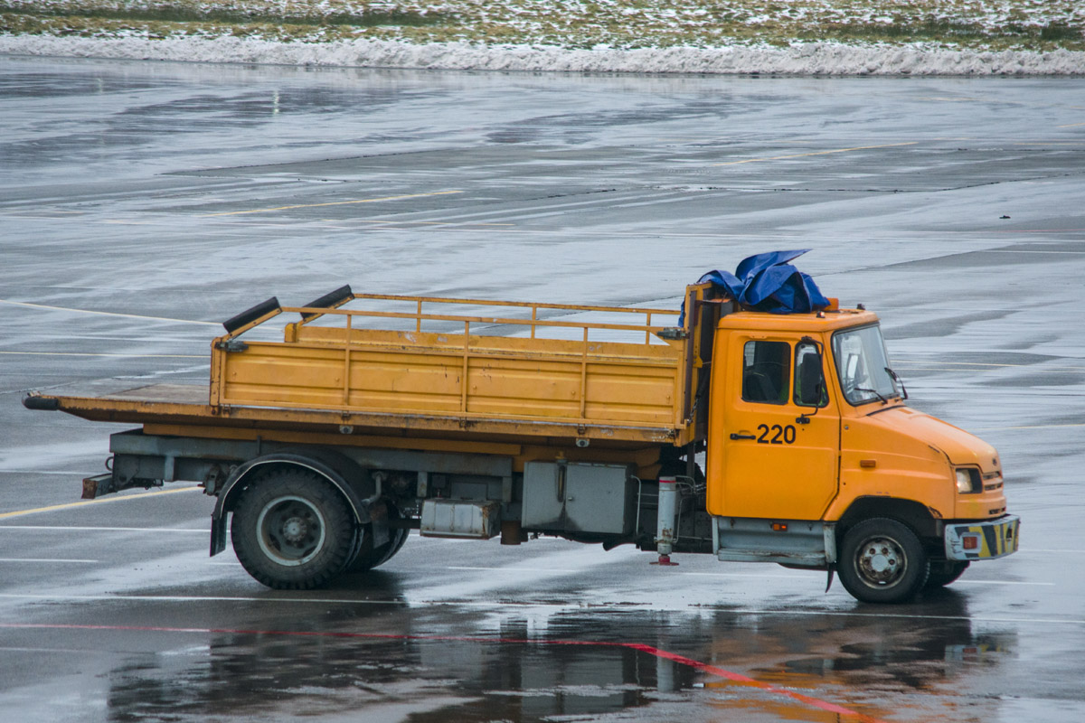 Калининградская область, № 220 — ЗИЛ-5301 "Бычок"(общая модель)