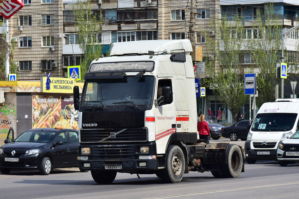 Дагестан, № Т 663 КА 05 — Volvo ('1993) FH16.520